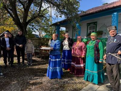 Казачье подворье в с.Боргустанской 